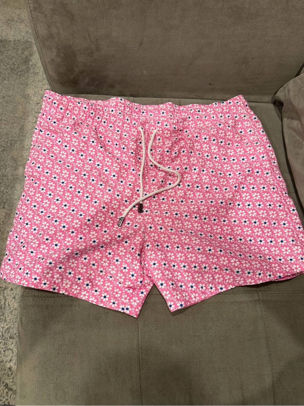 98 coast Ave Men's Pink Floral Swim Shorts
